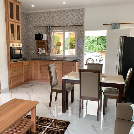 Cam Getaway Villa Anse la blague Exterior foto